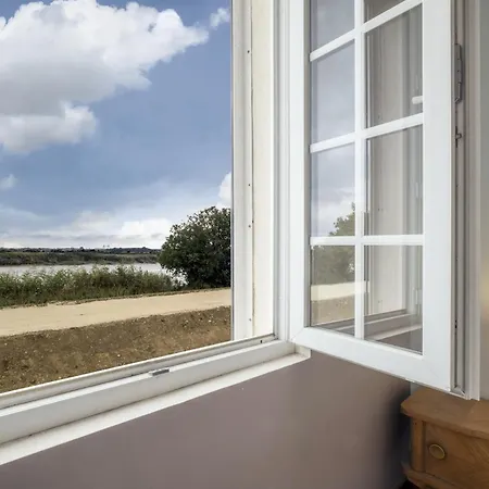 Maison Les Rives De Fichemore - 7 - Piscine بيت للعطل