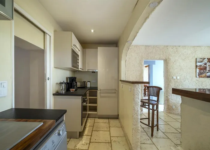 Maison Les Rives De Fichemore - 7 - Piscine Сasa de vacaciones *