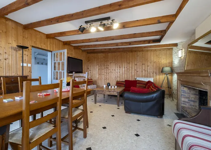 Maison Les Rives De Fichemore - 7 - Piscine *