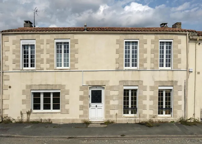 Maison Les Rives De Fichemore - 7 - Piscine Сasa de vacaciones Rochefort (Charente-Maritime)